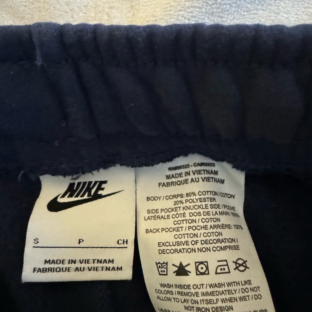 Men nike shorts